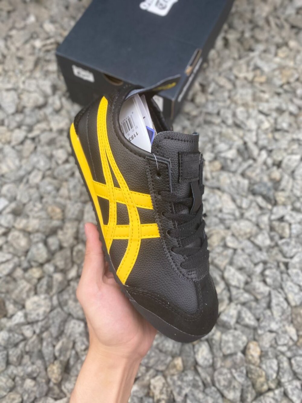 Onitsuka Tiger Mexico 66 Women’s Black Yellow Retro Sneakers - Picture 4 of 8